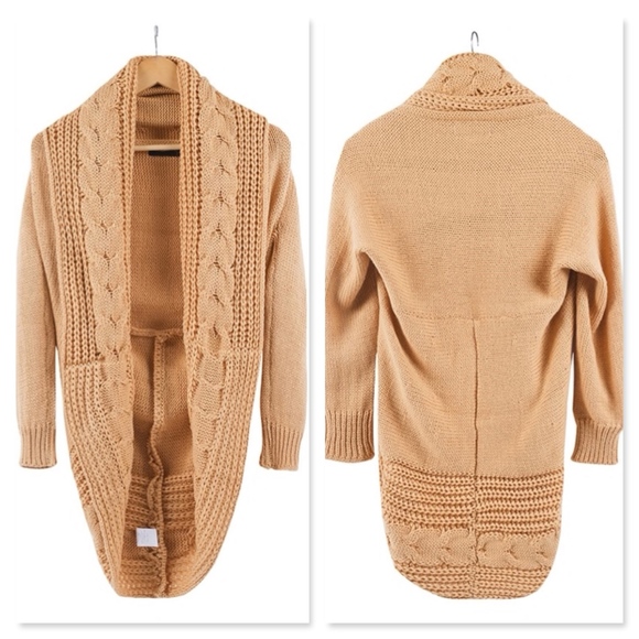 Cocoon Cable Knit Open Cardigan - Picture 6 of 8